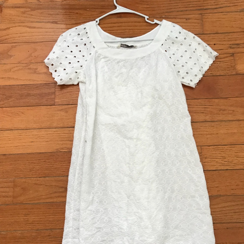 White lace dress